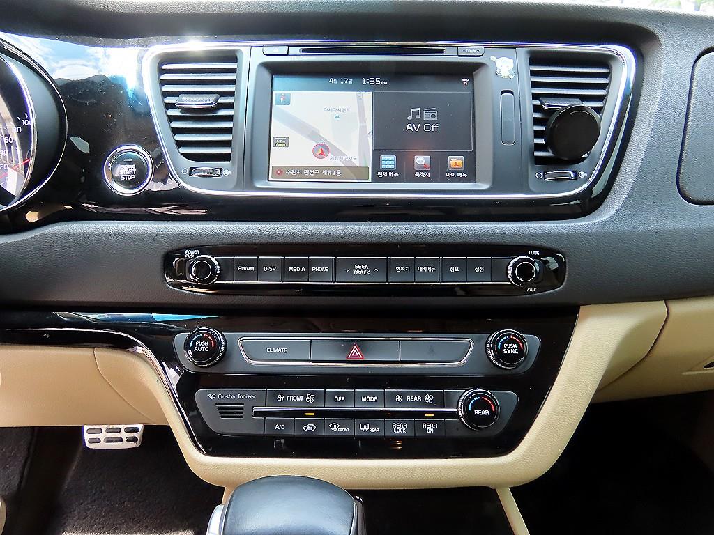 KIA Carnival 2018 Negro - Importación desde Corea - HF Imports Iquique - Foto 14