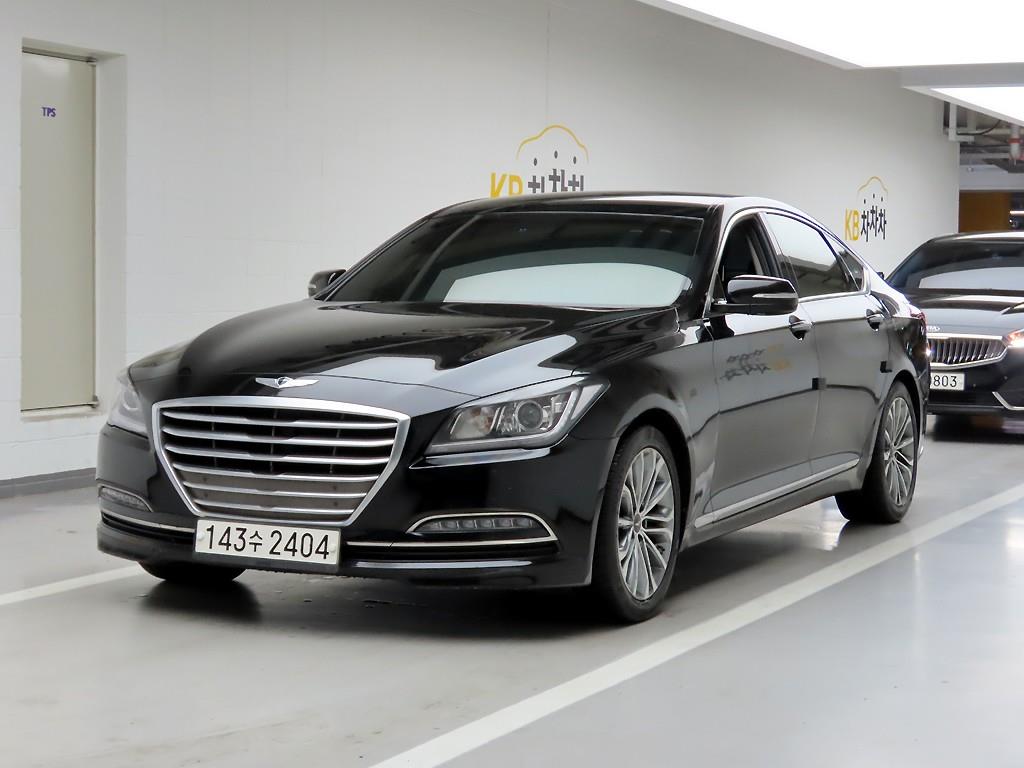 HYUNDAI Genesis - Vista 2