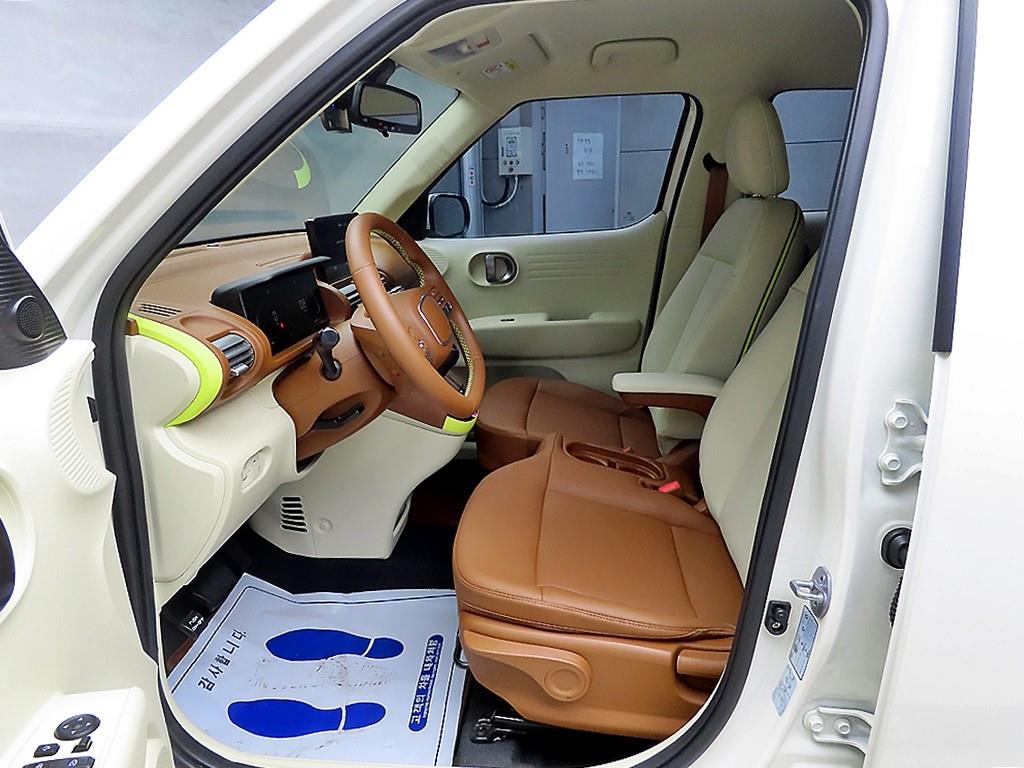 HYUNDAI Casper - Vista 5