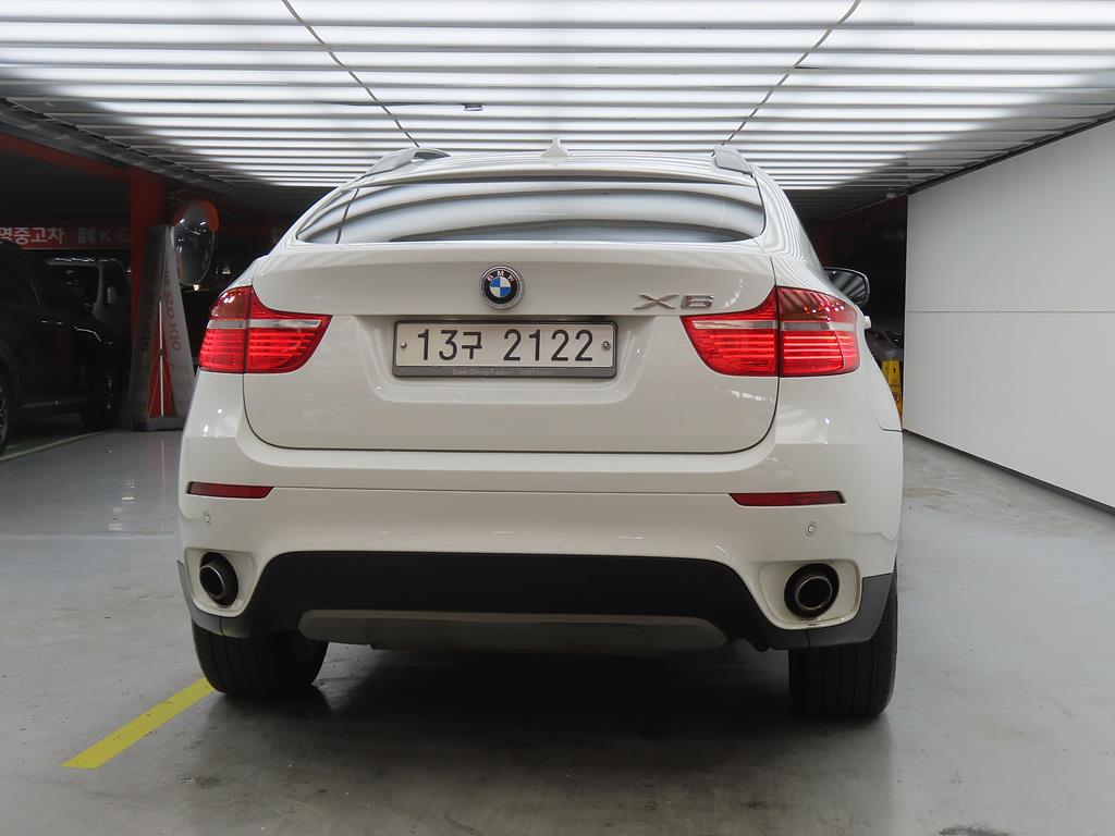 BMW X6 - Vista 3