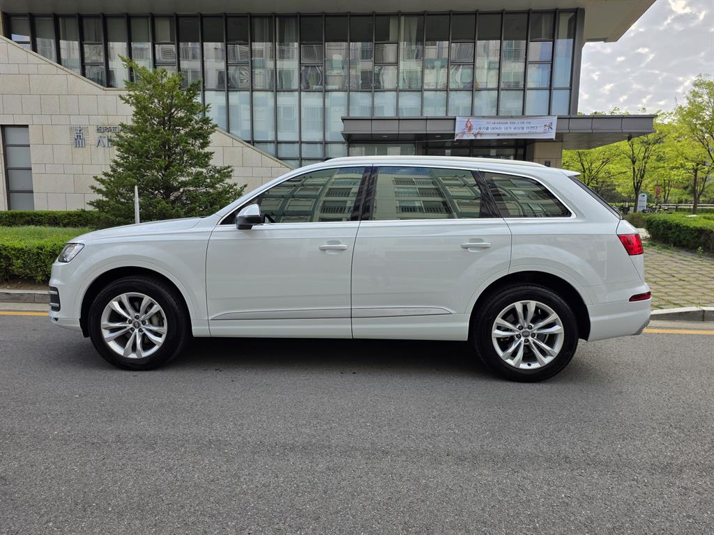 Audi Q7 - Vista 3