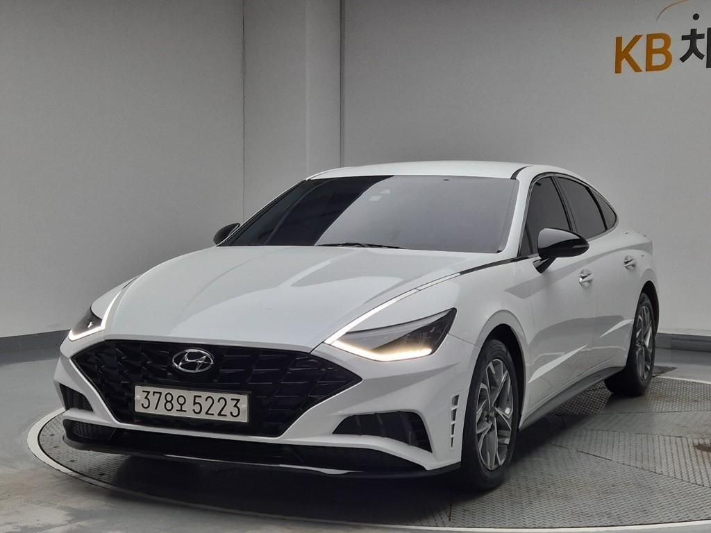 HYUNDAI Sonata 2022 Blanco - Importación desde Corea - HF Imports Iquique - Foto 1