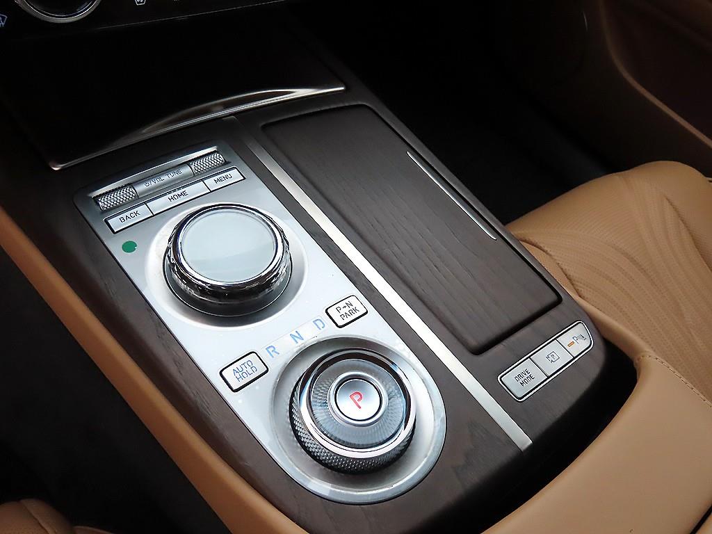 Genesis G80 - Vista 11