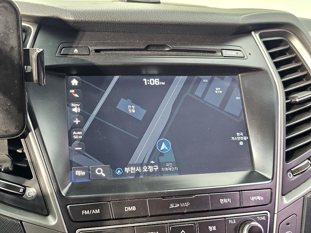 HYUNDAI Maxcruz - Vista 12