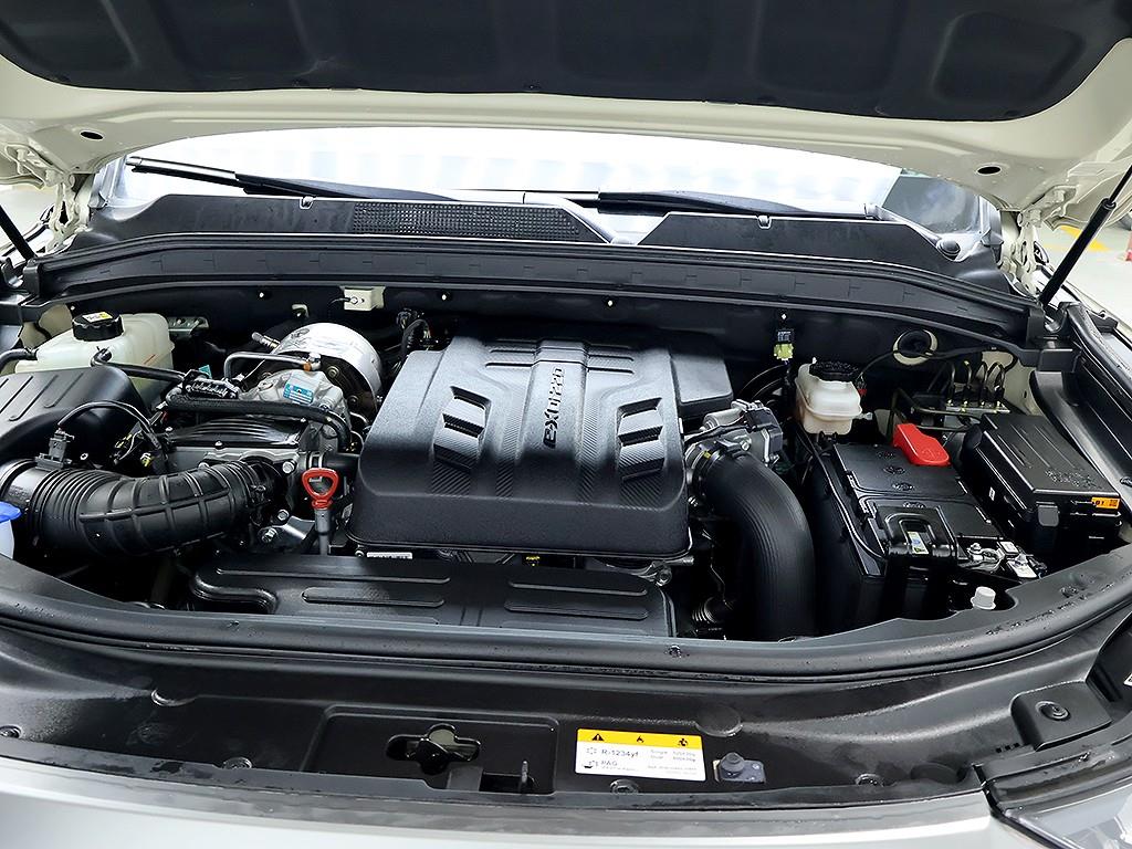 Ssangyong Rexton 2025 the color of pearl - Importación desde Corea - HF Imports Iquique - Foto 7