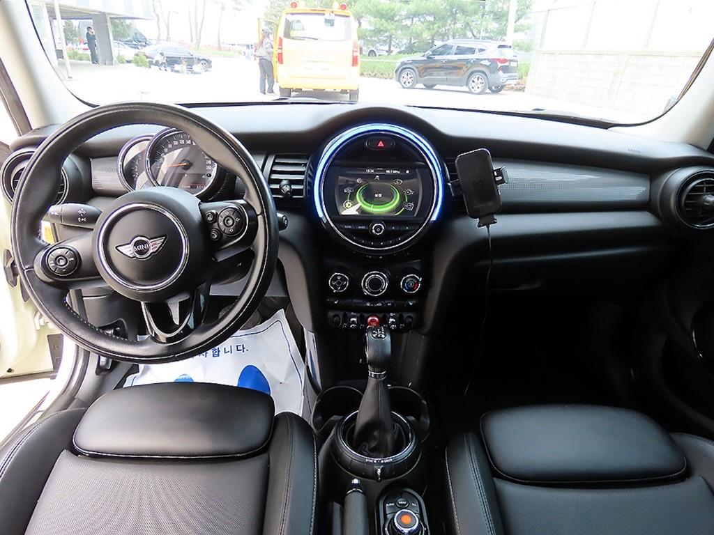 Mini Cooper - Vista 7