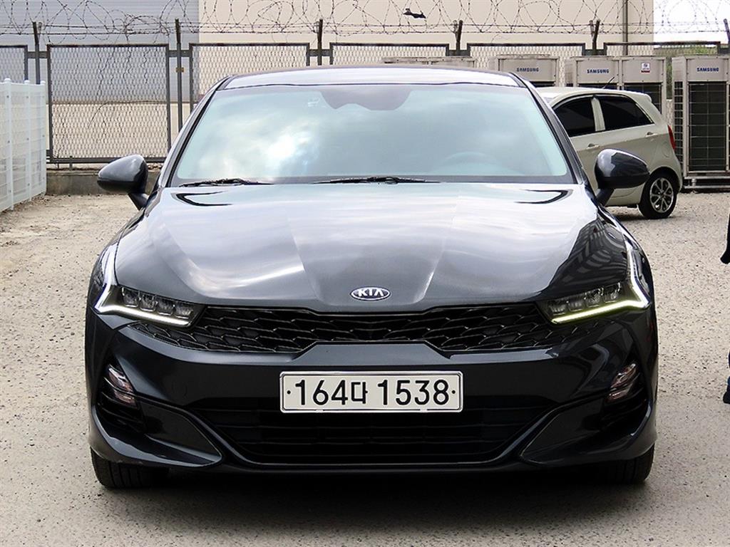KIA K5 2021 Negro - Importación desde Corea - HF Imports Iquique - Foto 1
