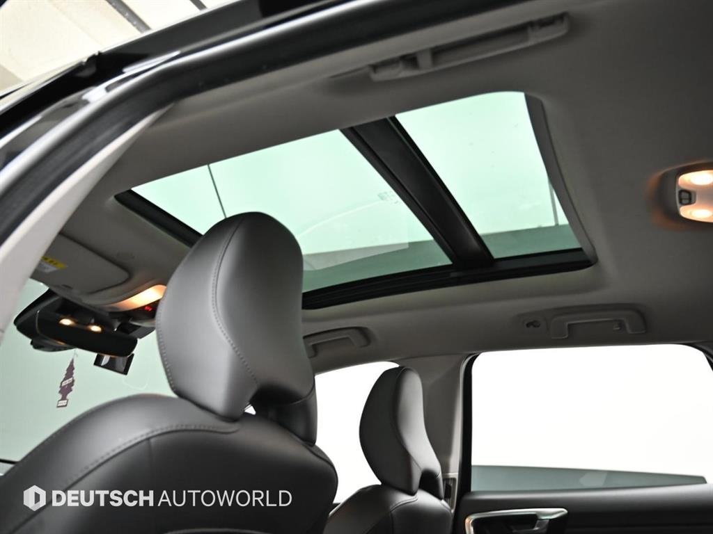 Volvo XC60 2017 Negro - Importación desde Corea - HF Imports Iquique - Foto 18