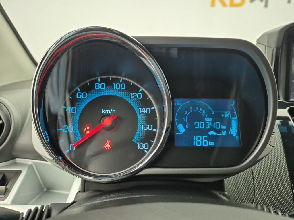Chevrolet Spark - Vista 7