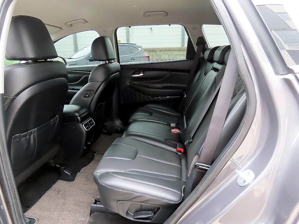 HYUNDAI Santa Fe - Vista 6