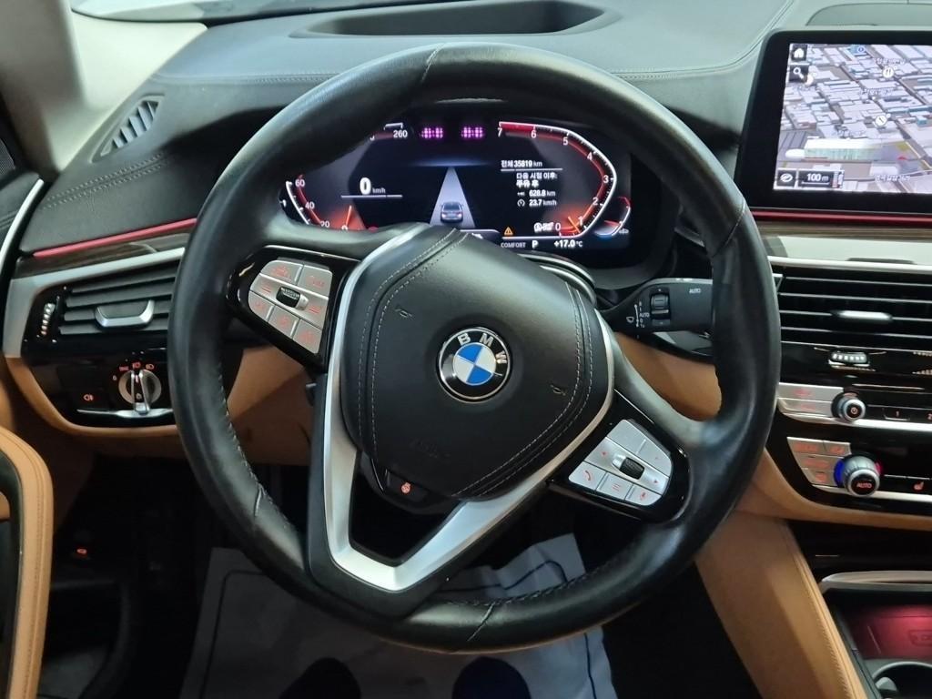 BMW 5 Series - Vista 9