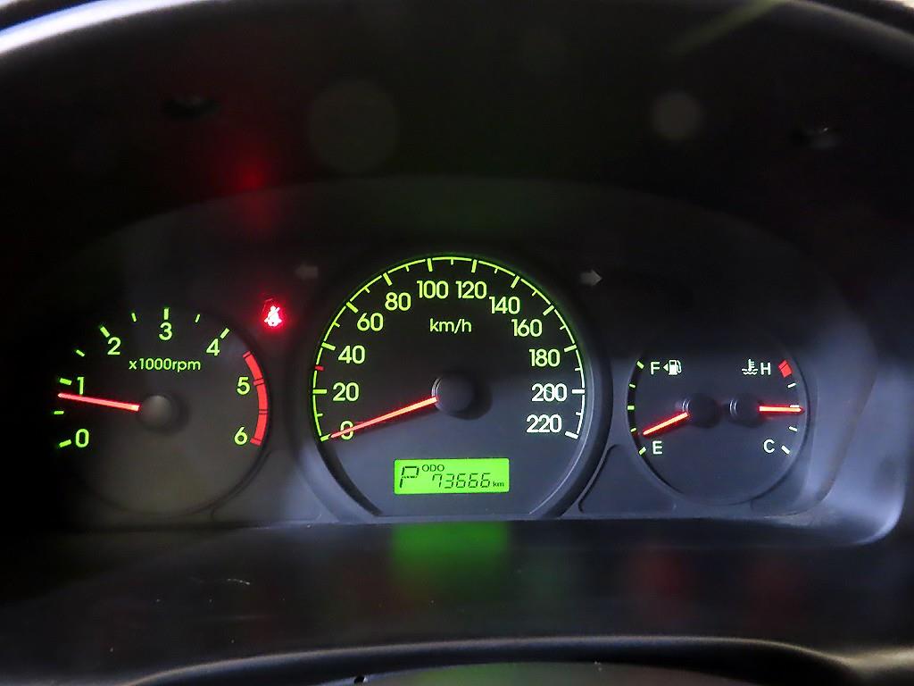 HYUNDAI Starex - Vista 9