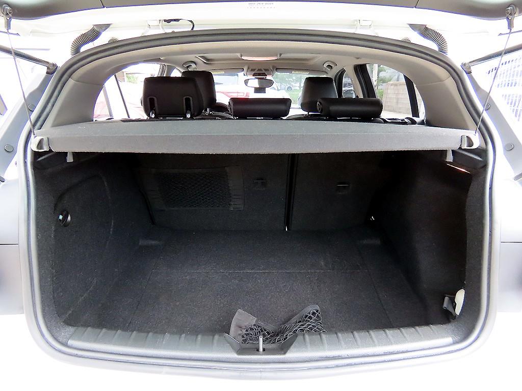 BMW 1 series 2016 Blanco - Importación desde Corea - HF Imports Iquique - Foto 17