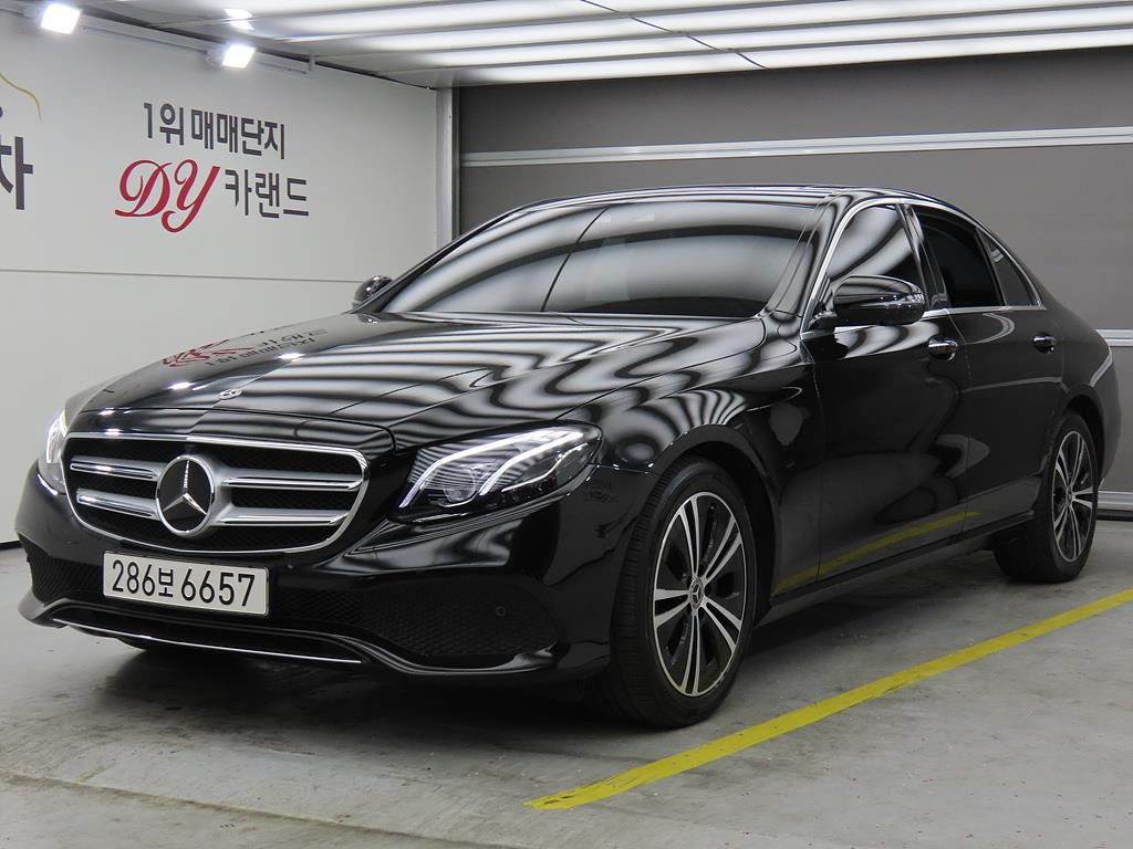 Mercedes Benz E class 2020 Negro - Importación desde Corea - HF Imports Iquique - Foto 1