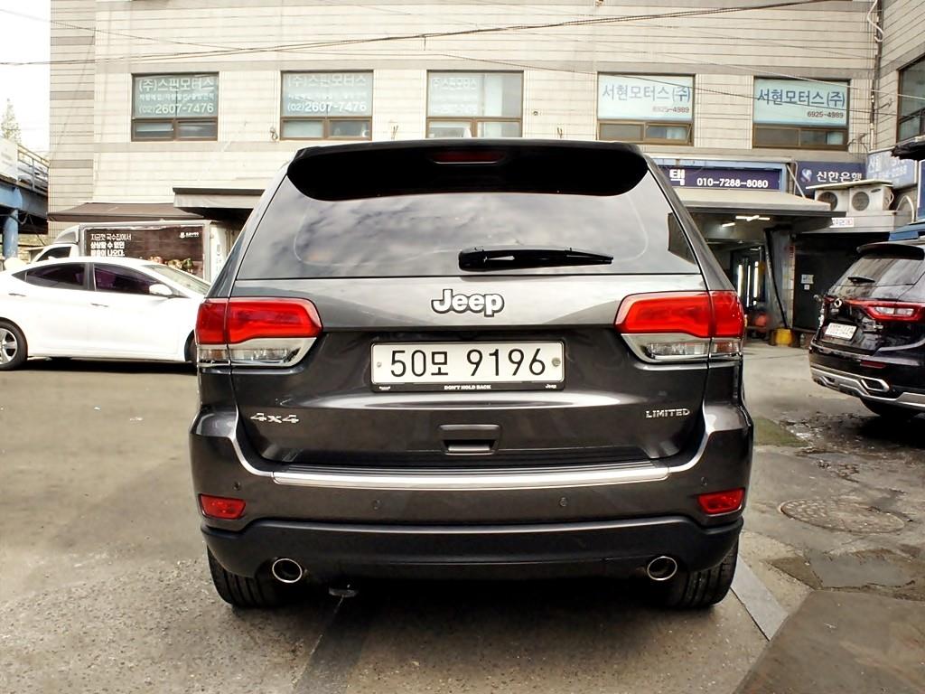 Jeep Cherokee - Vista 4