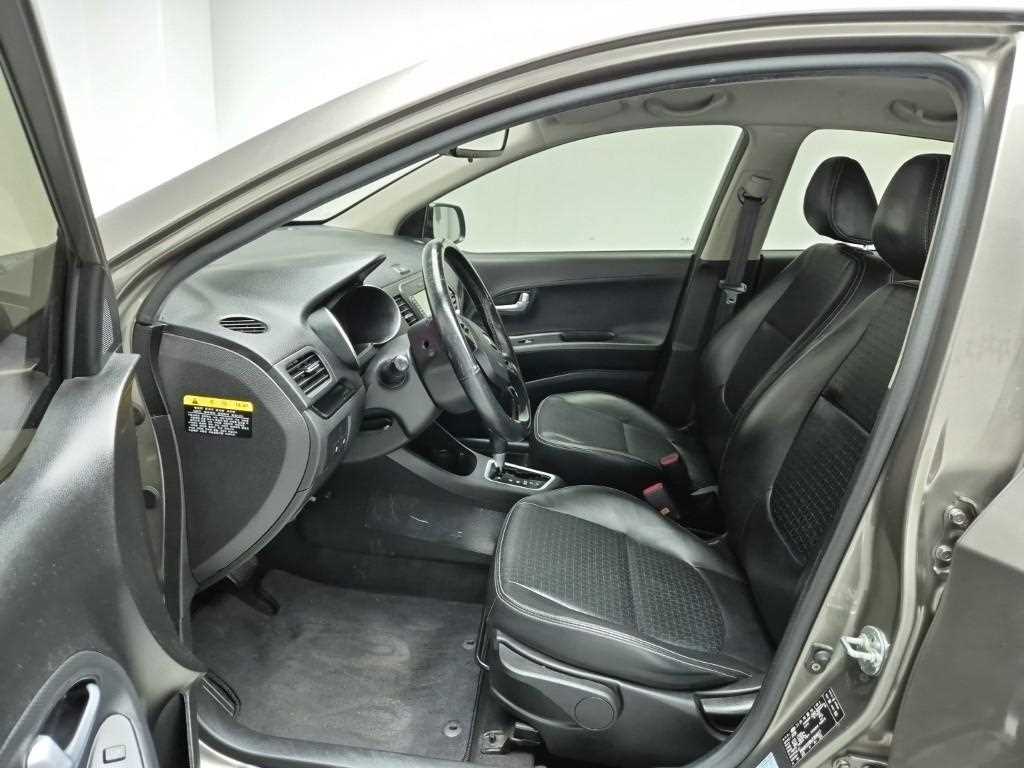 KIA Morning - Vista 11