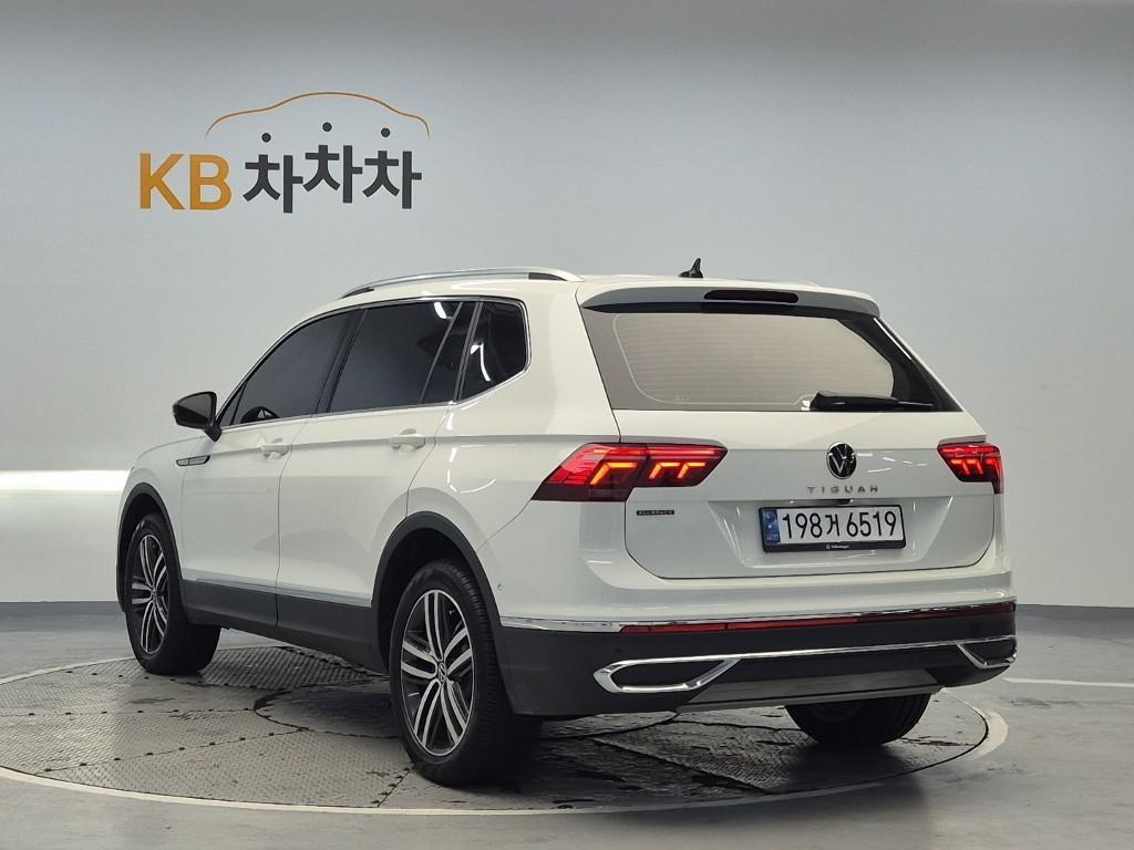 Volkswagen Tiguan - Vista 2