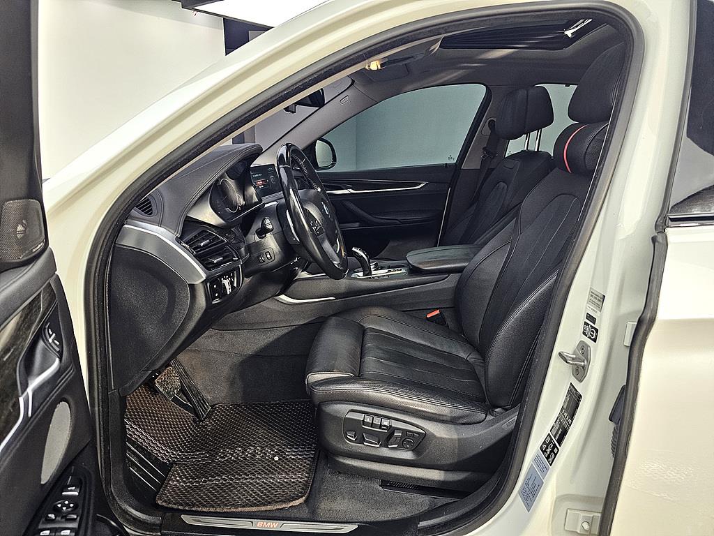 BMW X6 - Vista 8