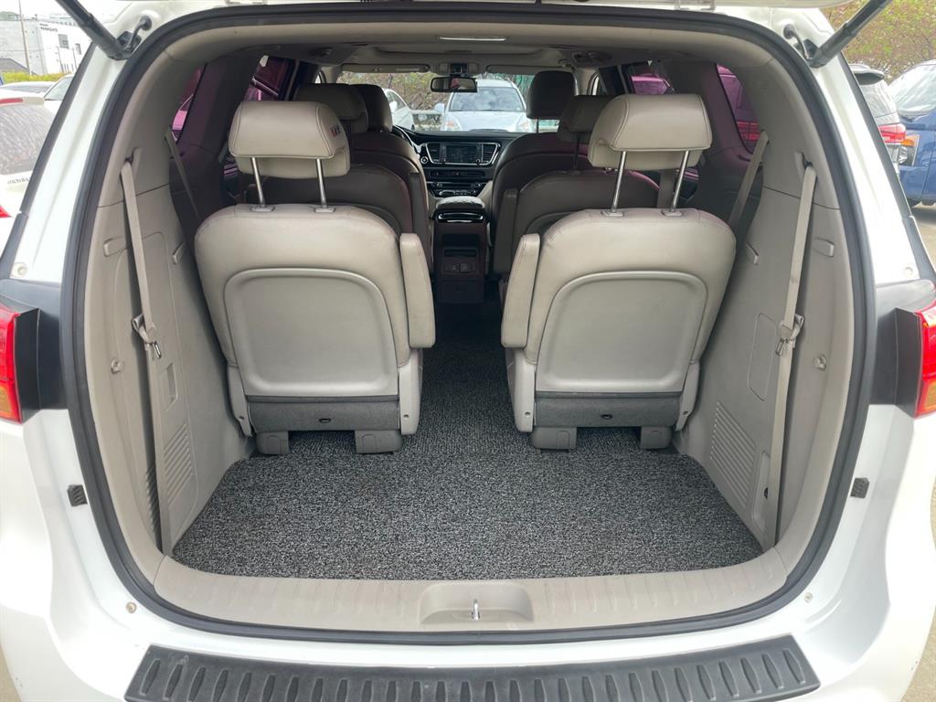 KIA Carnival 2016 Blanco - Importación desde Corea - HF Imports Iquique - Foto 17