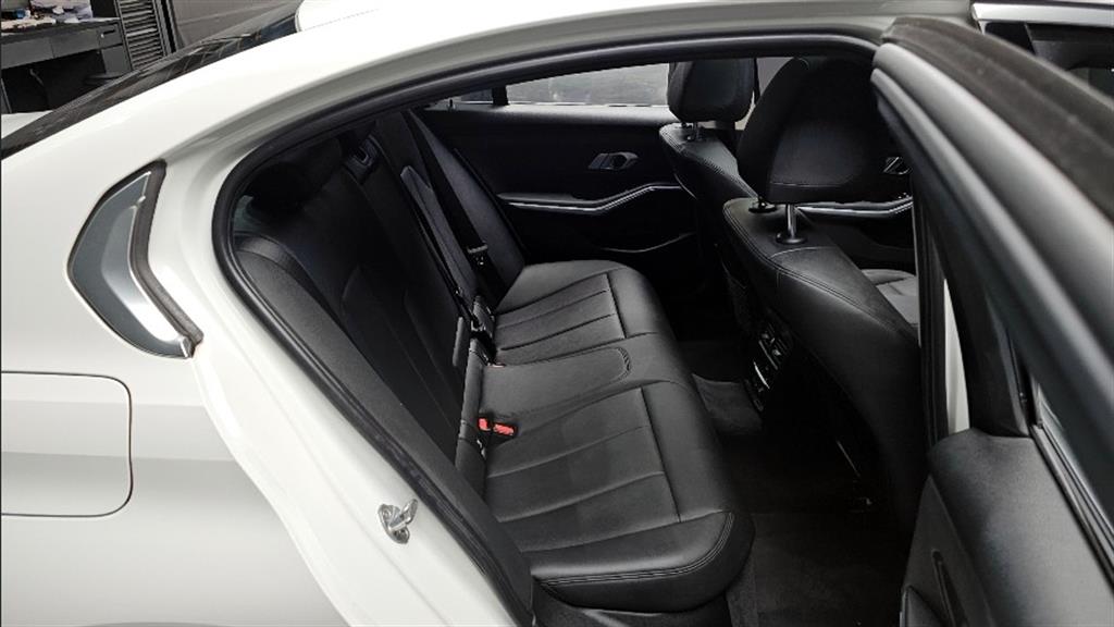 BMW 3 series - Vista 11