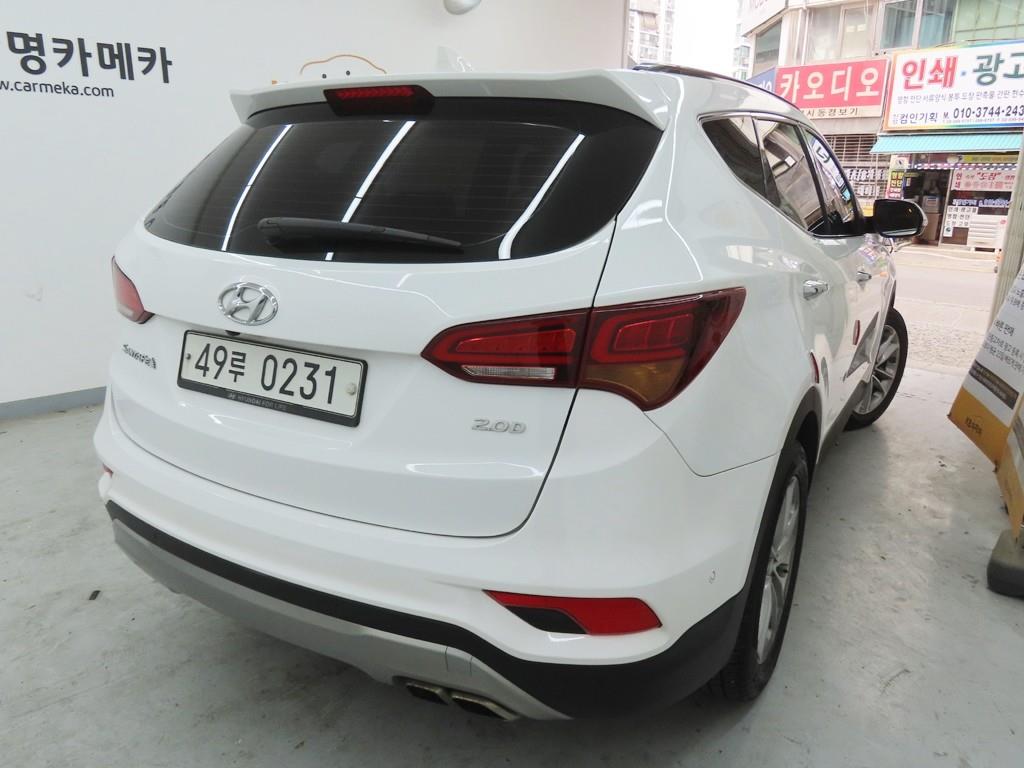 HYUNDAI Santa Fe - Vista 3