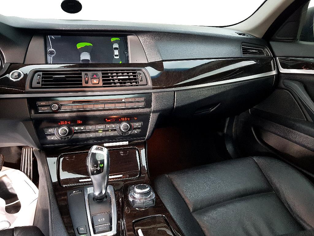 BMW 5 Series - Vista 10