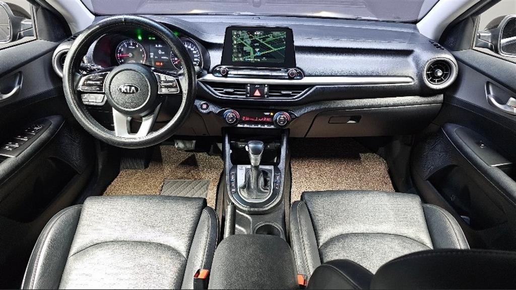 KIA K3 - Vista 7