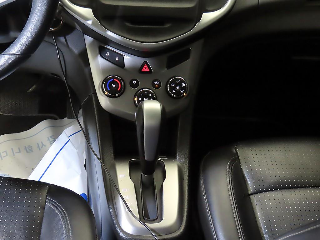 Chevrolet Abeo - Vista 12