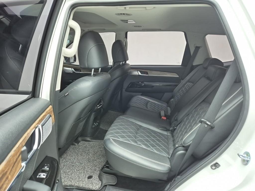 KIA Mohave - Vista 12