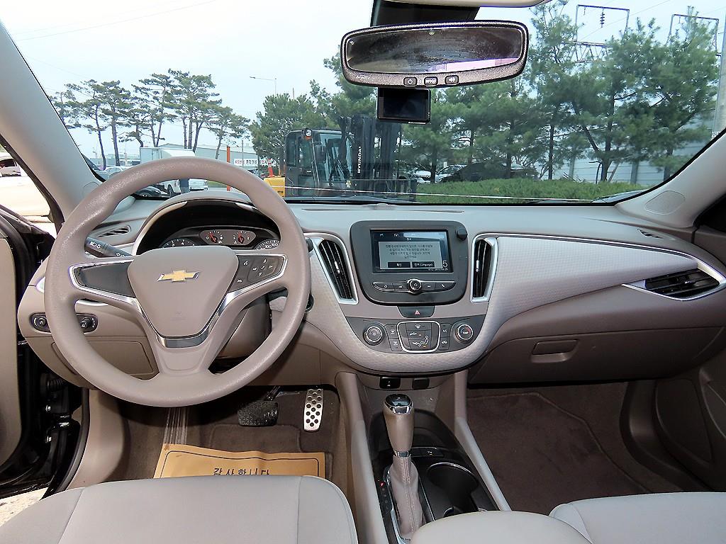 Chevrolet Malibu - Vista 7