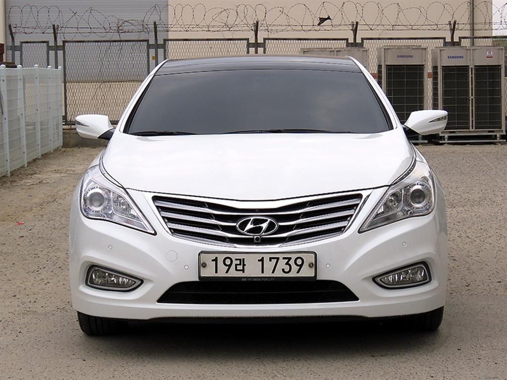 HYUNDAI Grandeur 2011 Blanco - Importación desde Corea - HF Imports Iquique - Foto 1