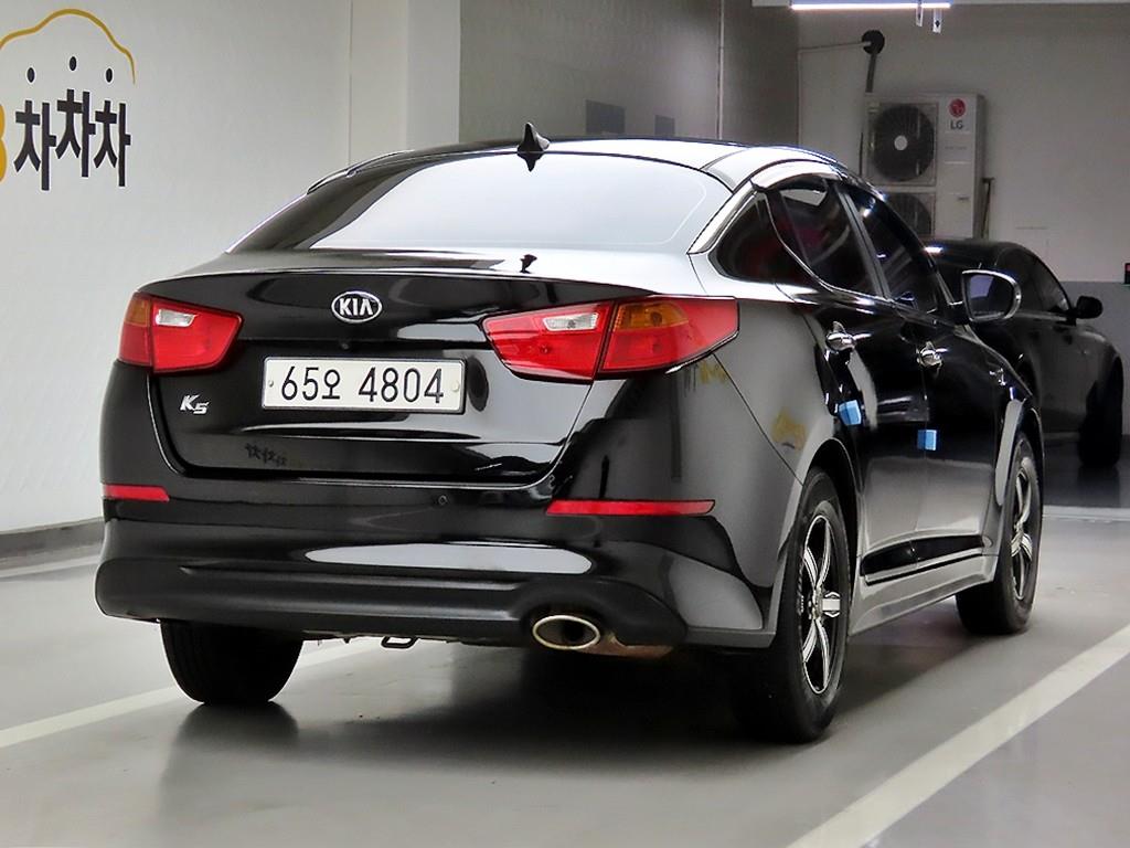 KIA K5 - Vista 4