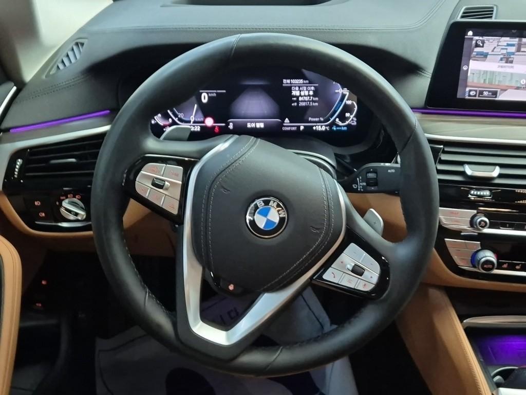 BMW 5 Series - Vista 9