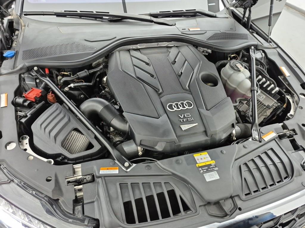 Audi A8 - Vista 6