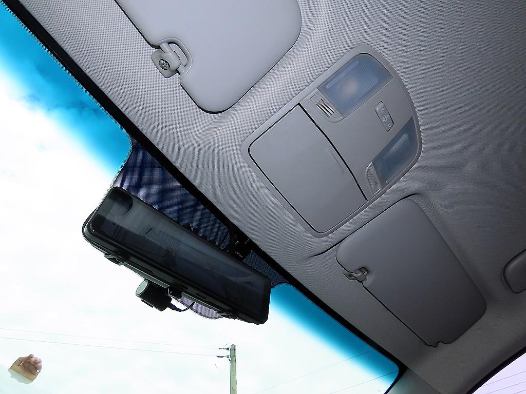 HYUNDAI Avante 2018 Plateado - Importación desde Corea - HF Imports Iquique - Foto 15