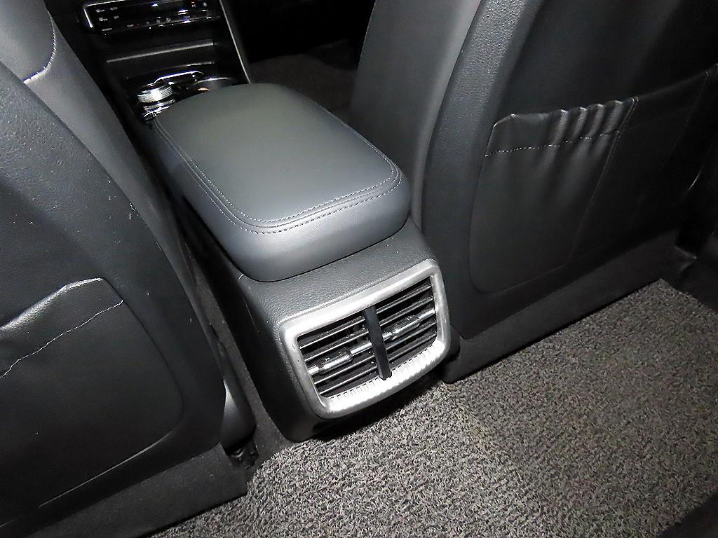 KIA K5 2022 Negro - Importación desde Corea - HF Imports Iquique - Foto 17