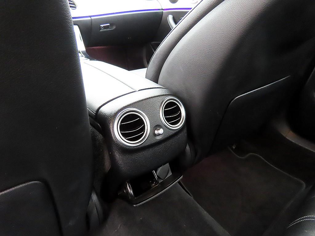 Mercedes Benz E class 2021 Gris - Importación desde Corea - HF Imports Iquique - Foto 16