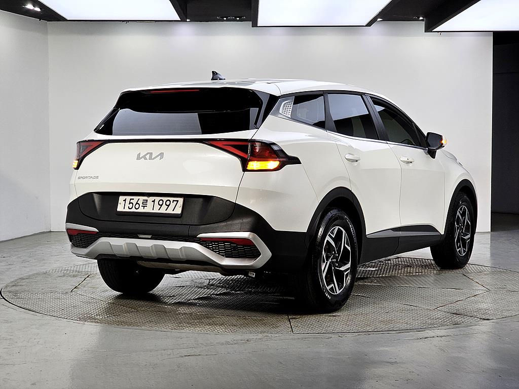 KIA Sportage - Vista 4