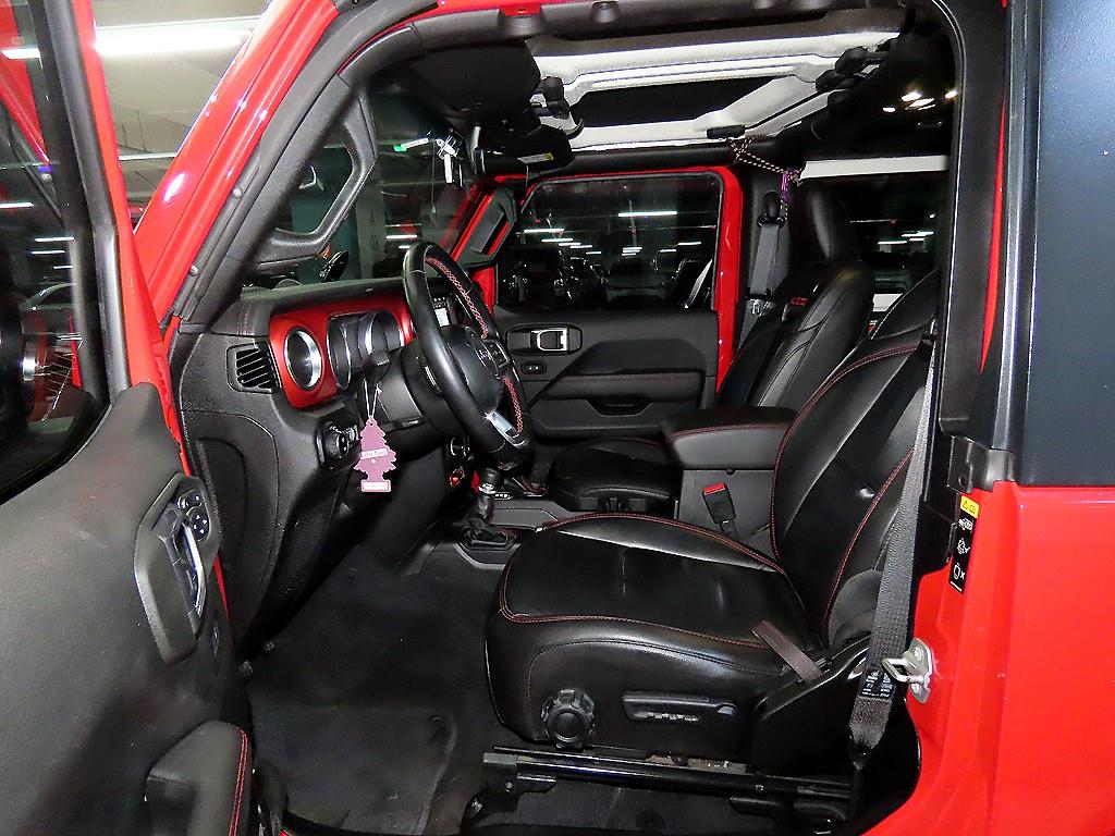 Jeep Wrangler - Vista 6