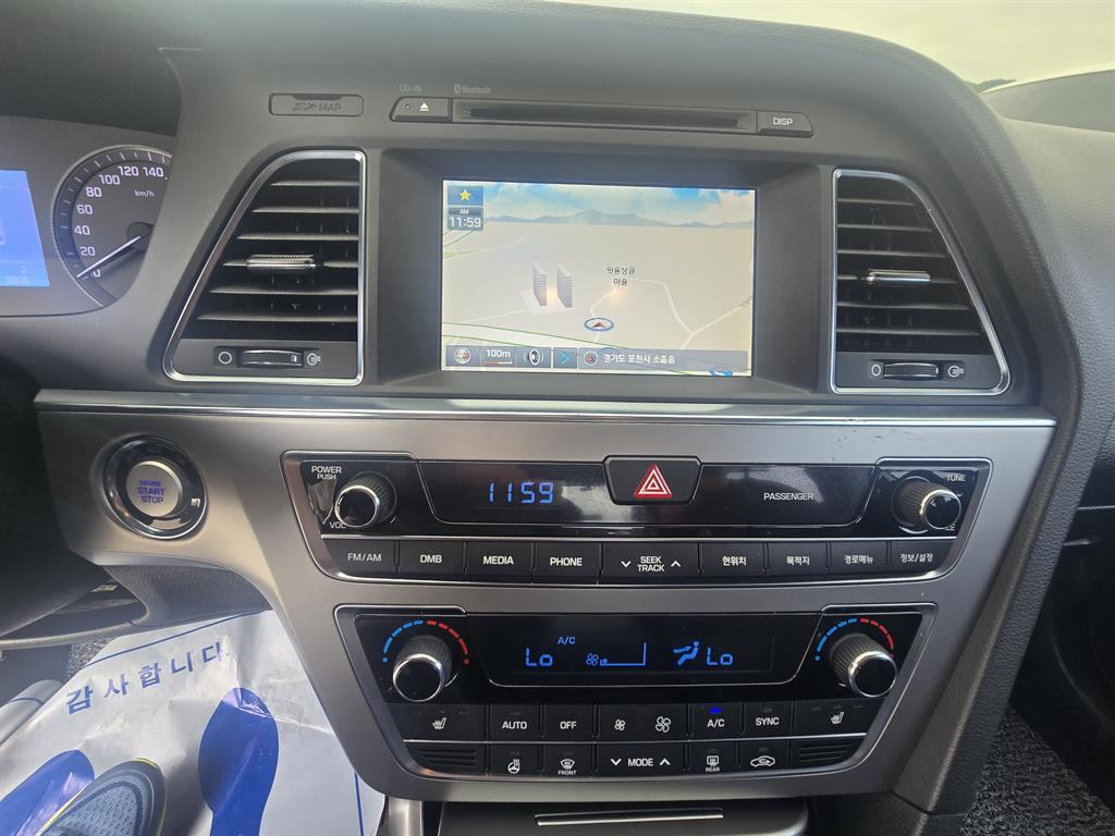 HYUNDAI Sonata - Vista 9