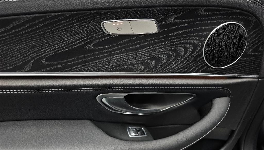 Mercedes Benz E class 2021 Negro - Importación desde Corea - HF Imports Iquique - Foto 19