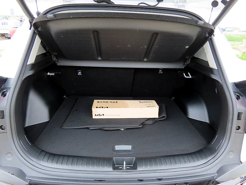 KIA Seltos 2024 - Importación desde Corea - HF Imports Iquique - Foto 14
