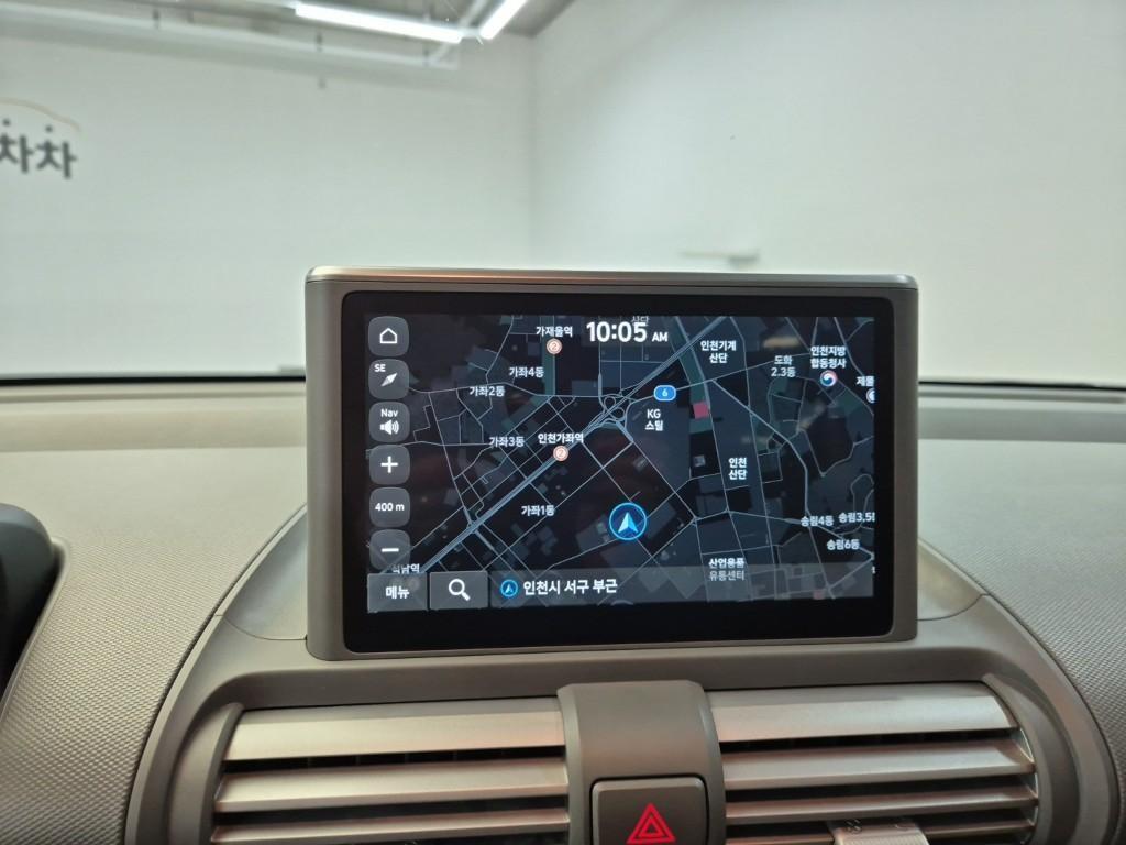 HYUNDAI Casper - Vista 9