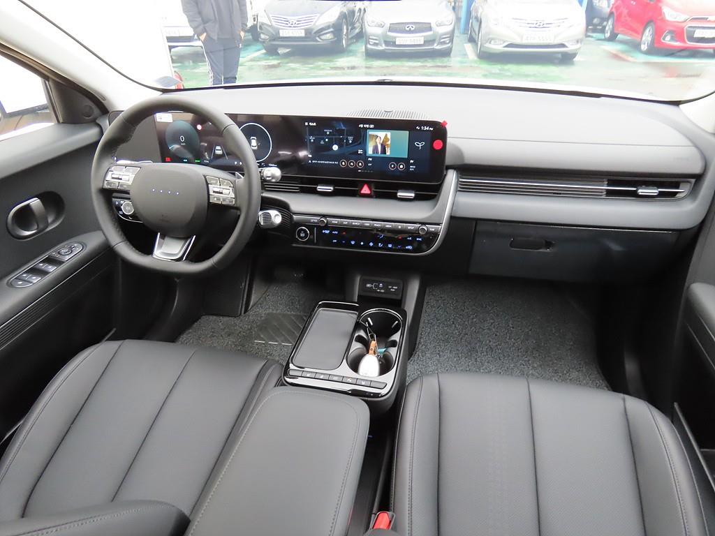 HYUNDAI Ioniq 5 - Vista 5