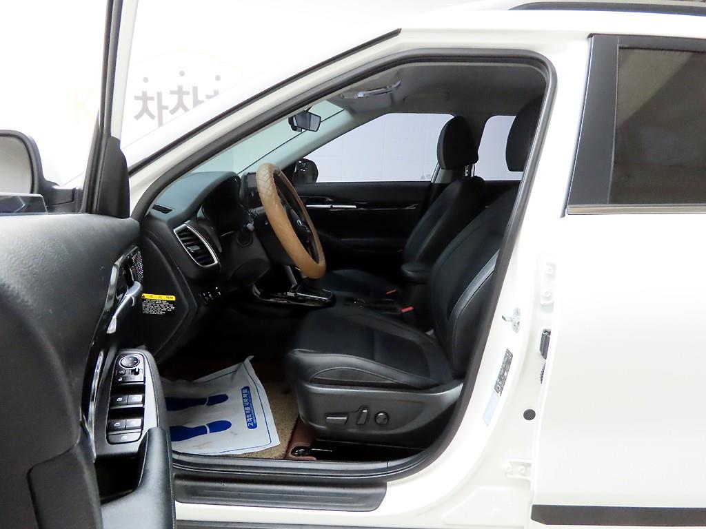 KIA Seltos - Vista 12