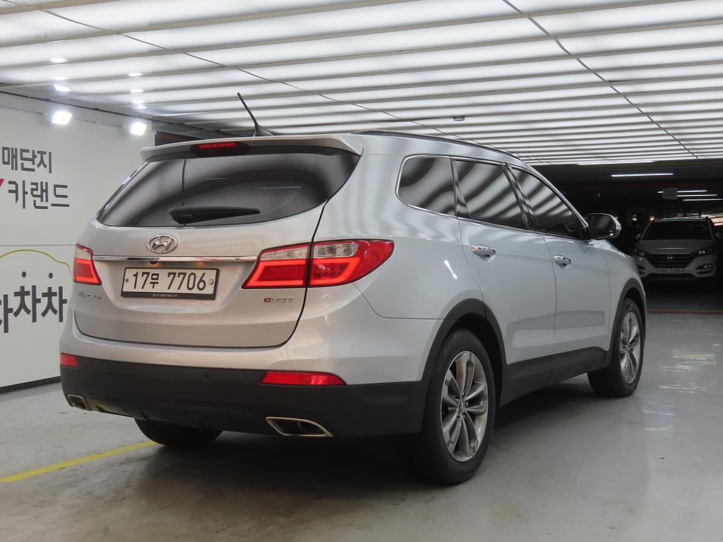 HYUNDAI Maxcruz - Vista 4