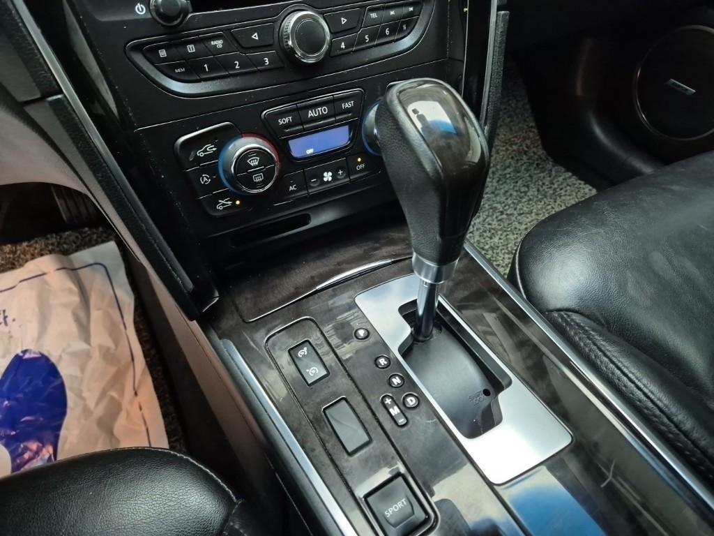 SAMSUNG SM7 - Vista 8