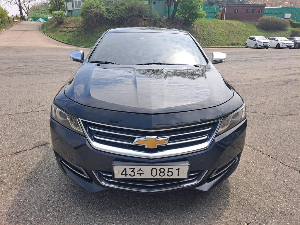 Chevrolet Impala - Vista 3