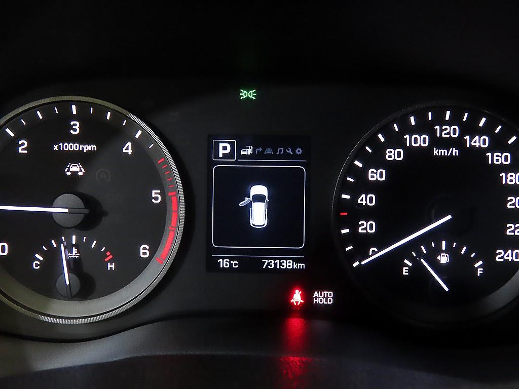 HYUNDAI Tucson - Vista 9