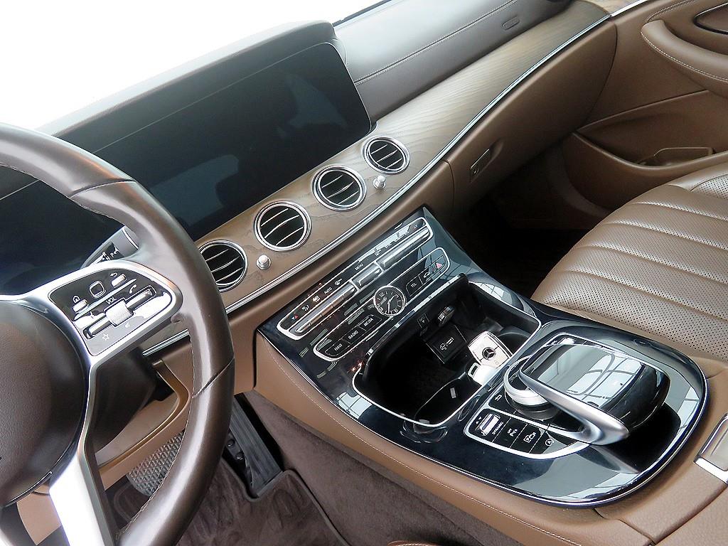 Mercedes Benz E class 2019 Blanco - Importación desde Corea - HF Imports Iquique - Foto 13